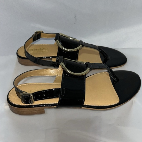 COACH AND FOUR Black Patent Leather Buckle Front Strap Sandal Size 6.5 - Picture 3 of 10
